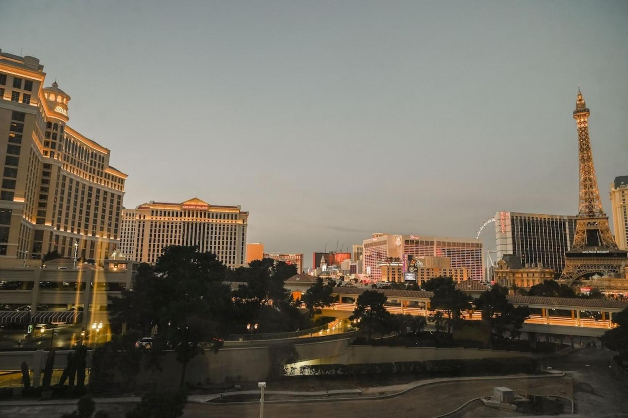Together On The Strip - 2 Bedroom 926 *