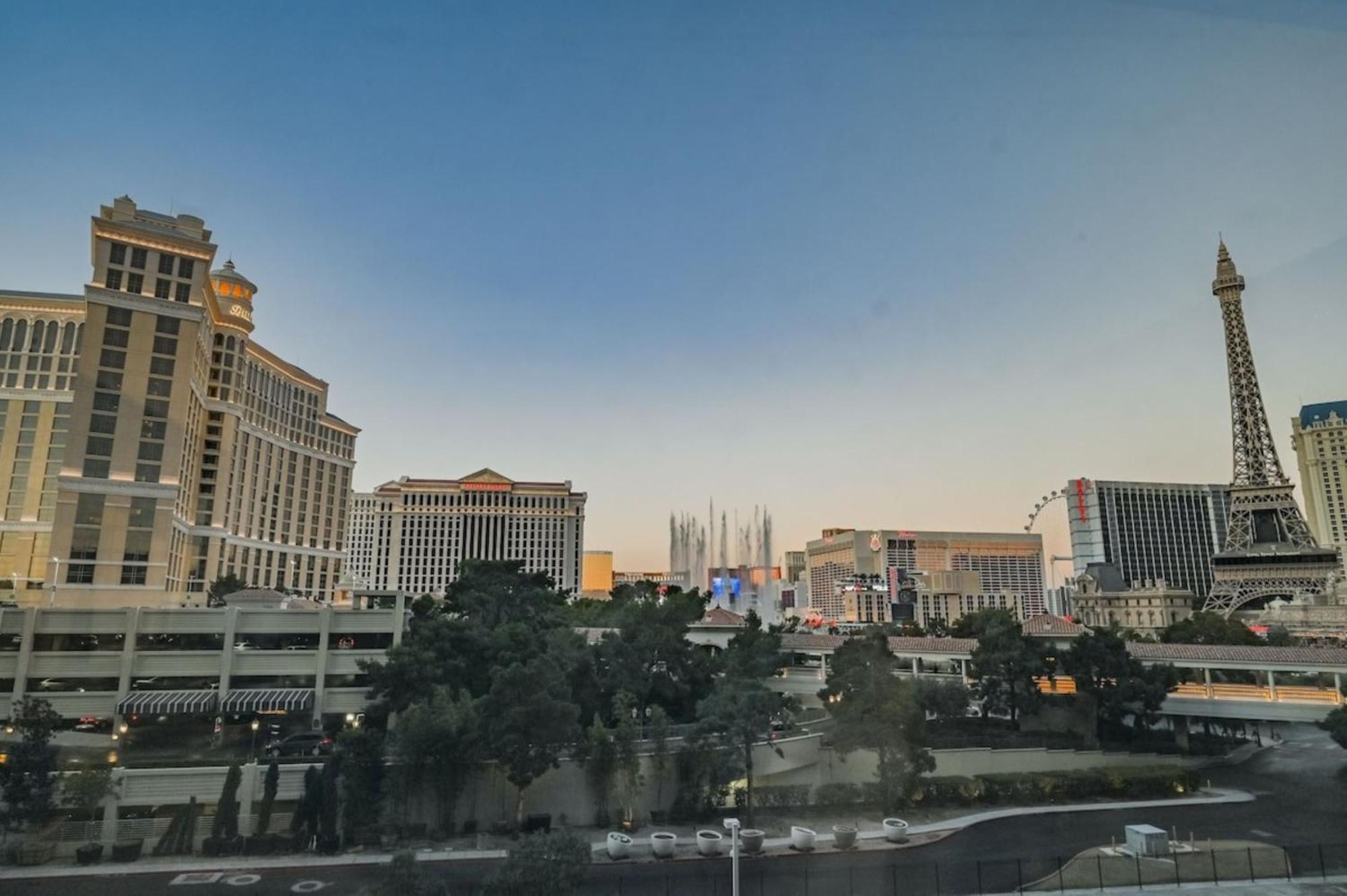 Together On The Strip - 2 Bedroom 926