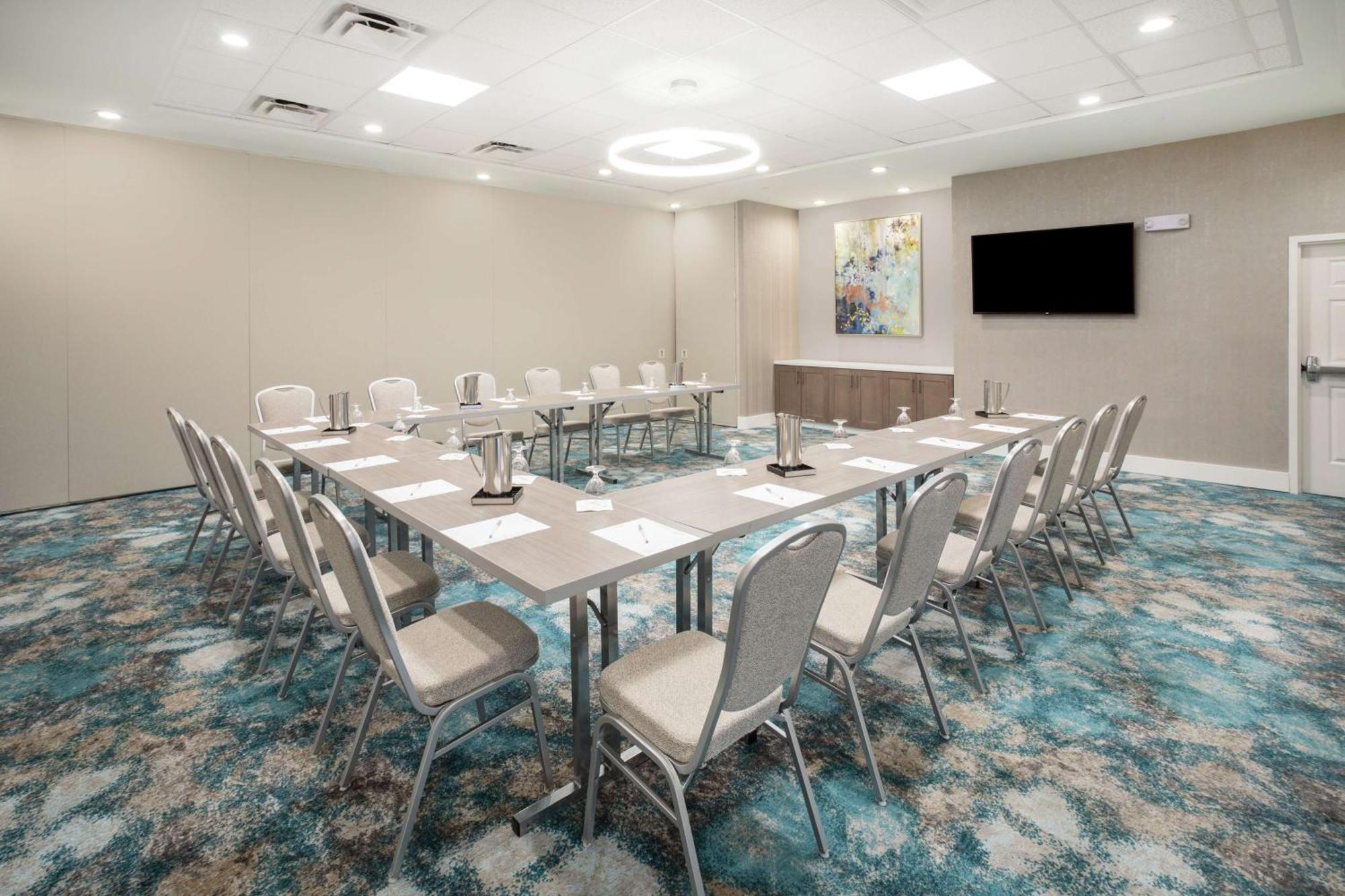 Hotel Hilton Garden Vegas Center 3*