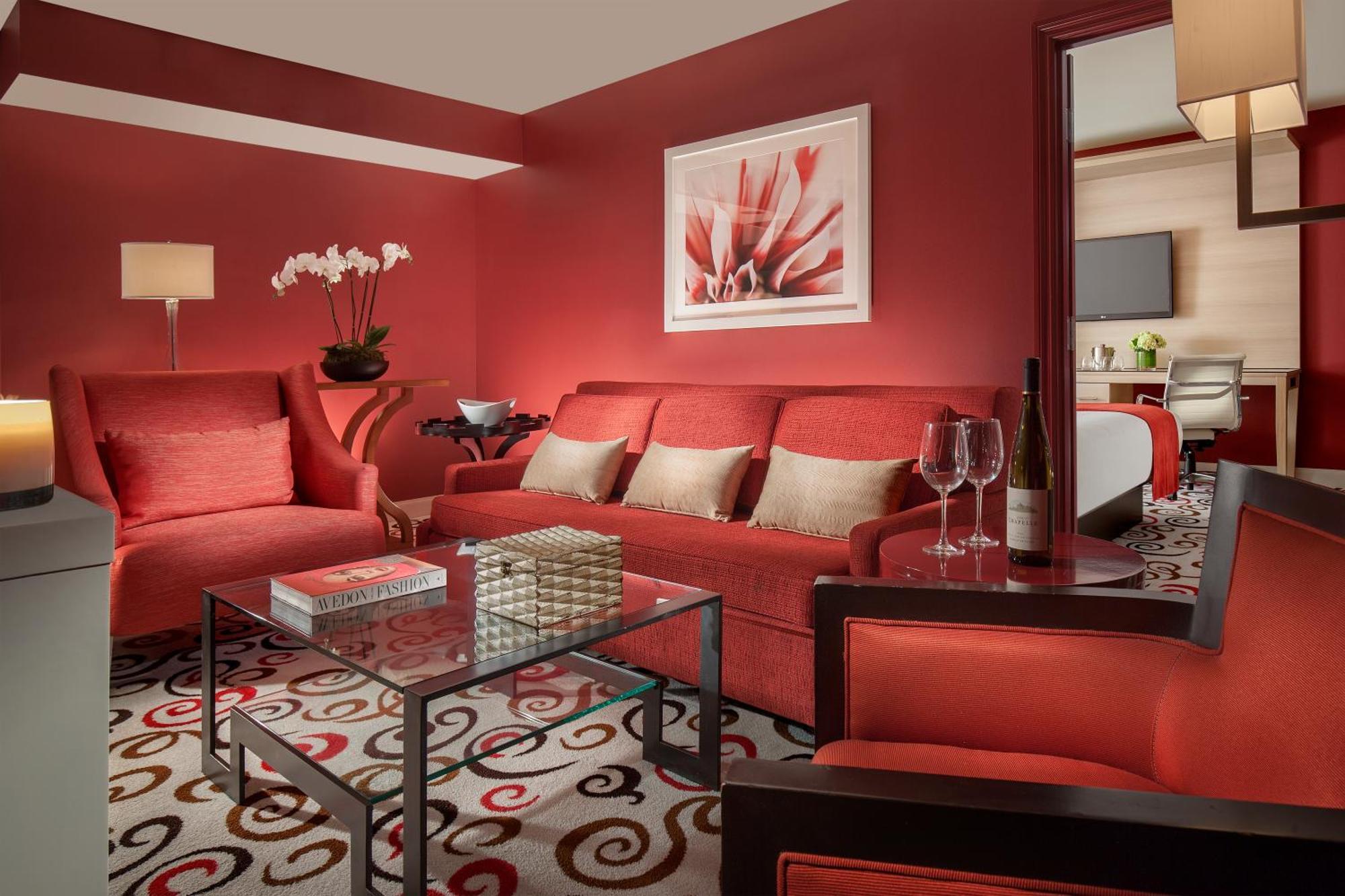 Downtown Grand & Casino 3*