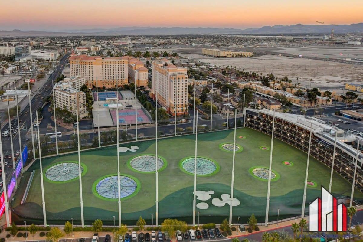 Mgm Signature-37-814 1br 2ba F1 Pits View Balcony Сasa de vacaciones