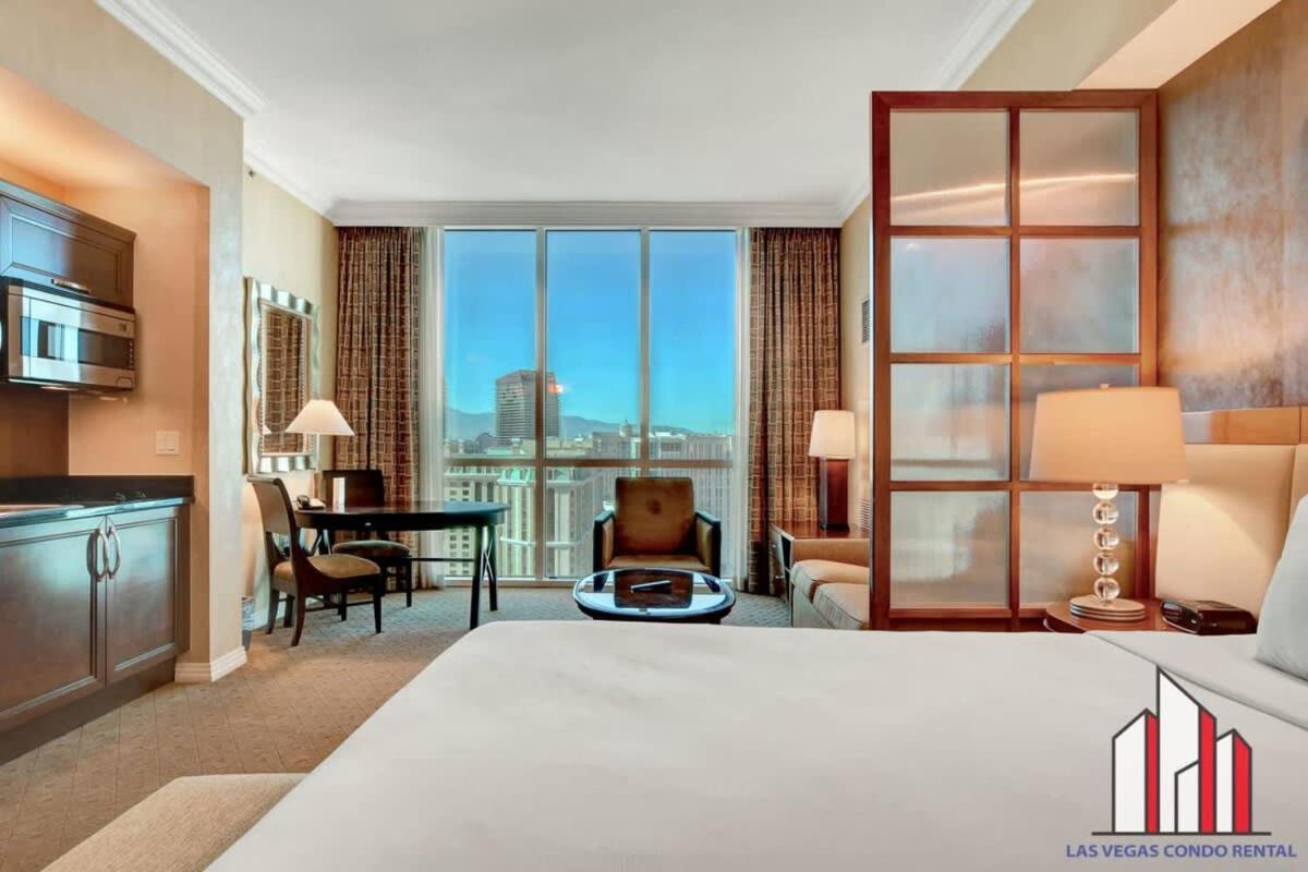 Mgm Signature-36-603 Strip View Jacuzzi Ferienhaus *
