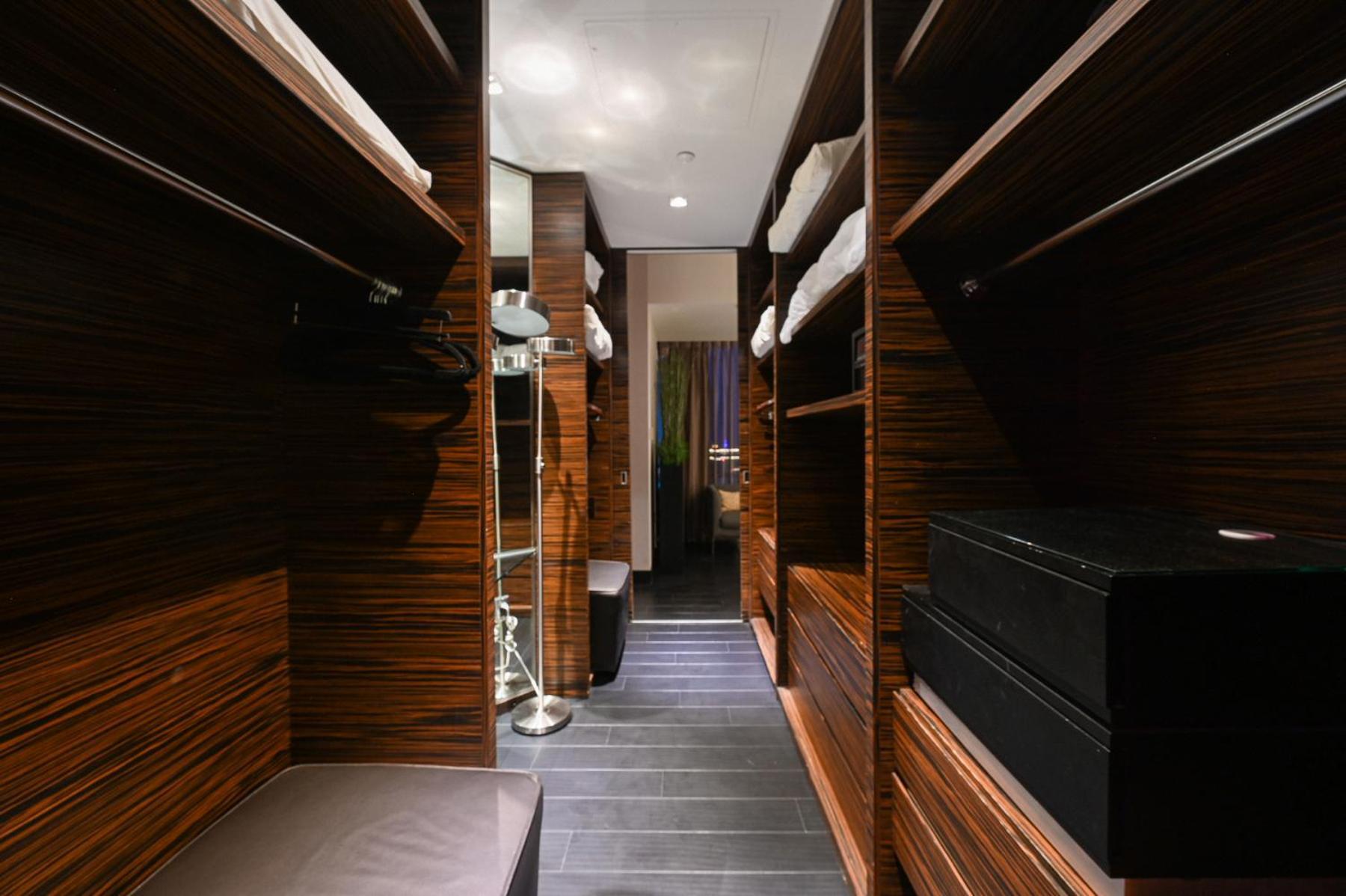 Stripviewsuites Ultimate Luxury Penthouses Full Strip View & Balcony Apartahotel *