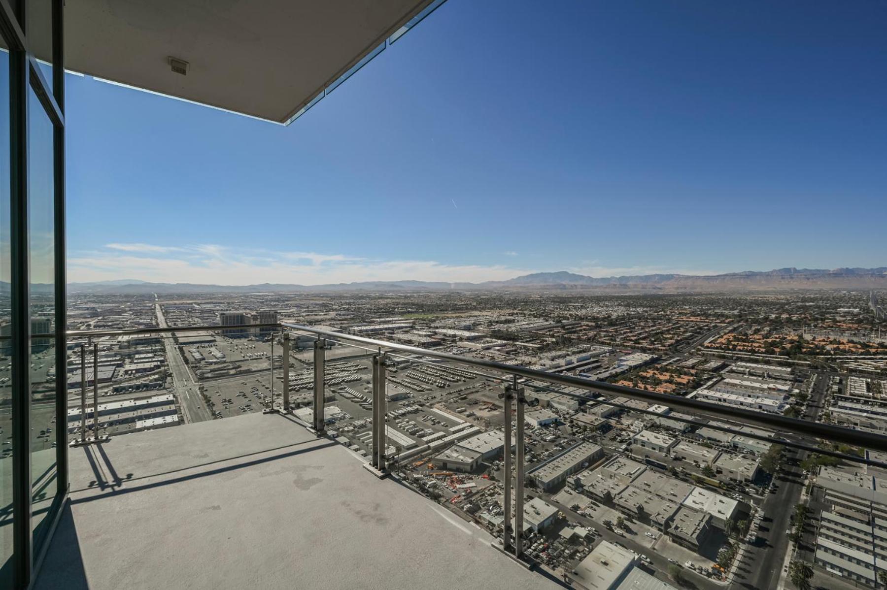 Stripviewsuites Ultimate Luxury Penthouses Full Strip View & Balcony *