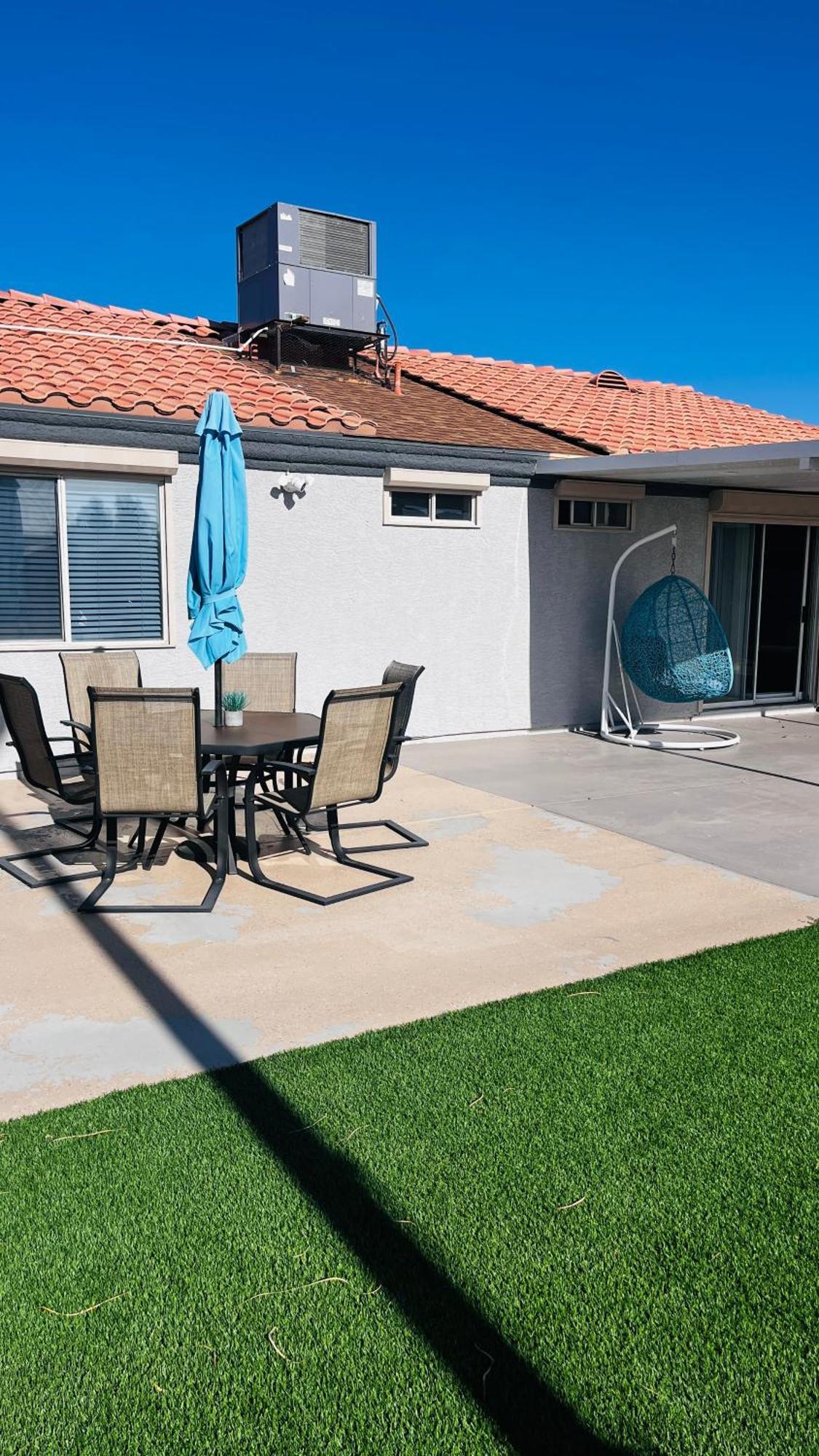 Vintage Whit 3 Bedroom And Billard Table * Las Vegas