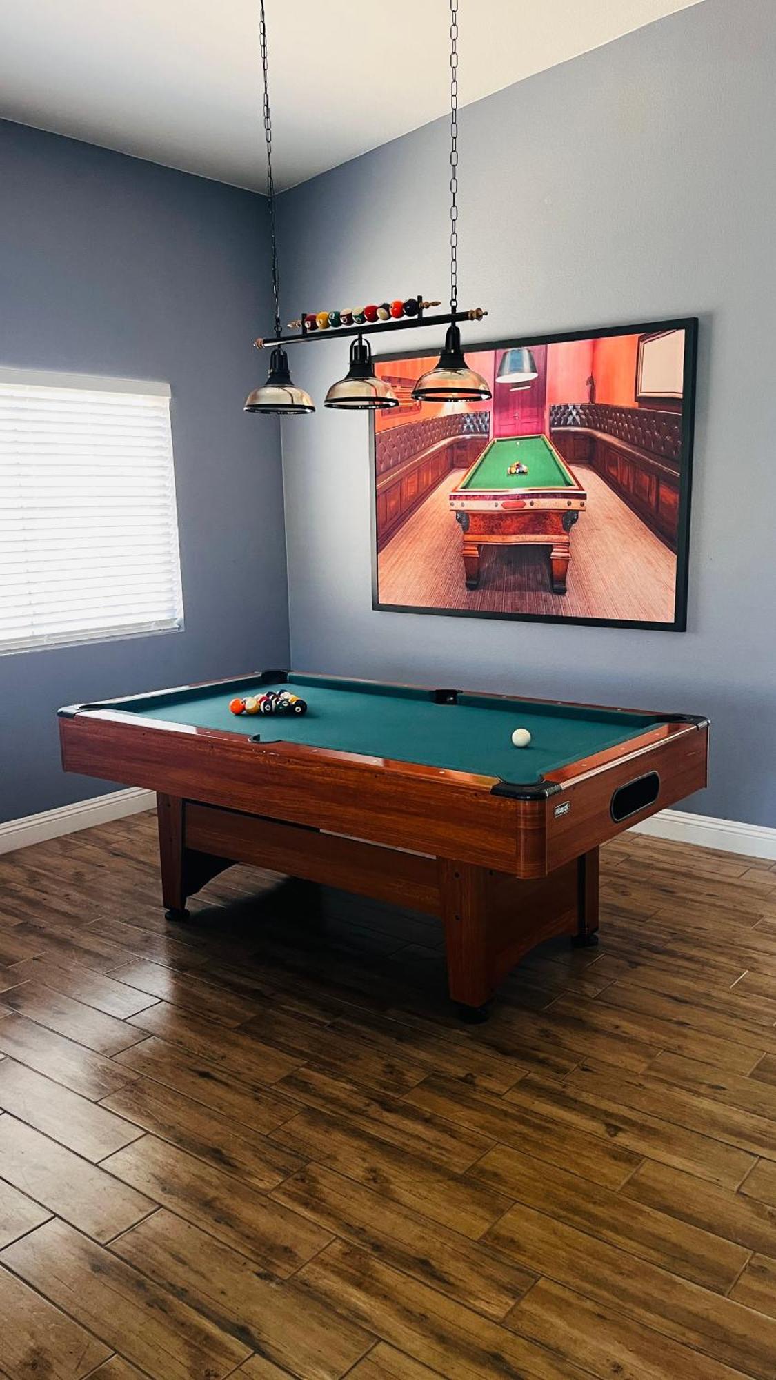 Hébergement de vacances Vintage Whit 3 Bedroom And Billard Table *