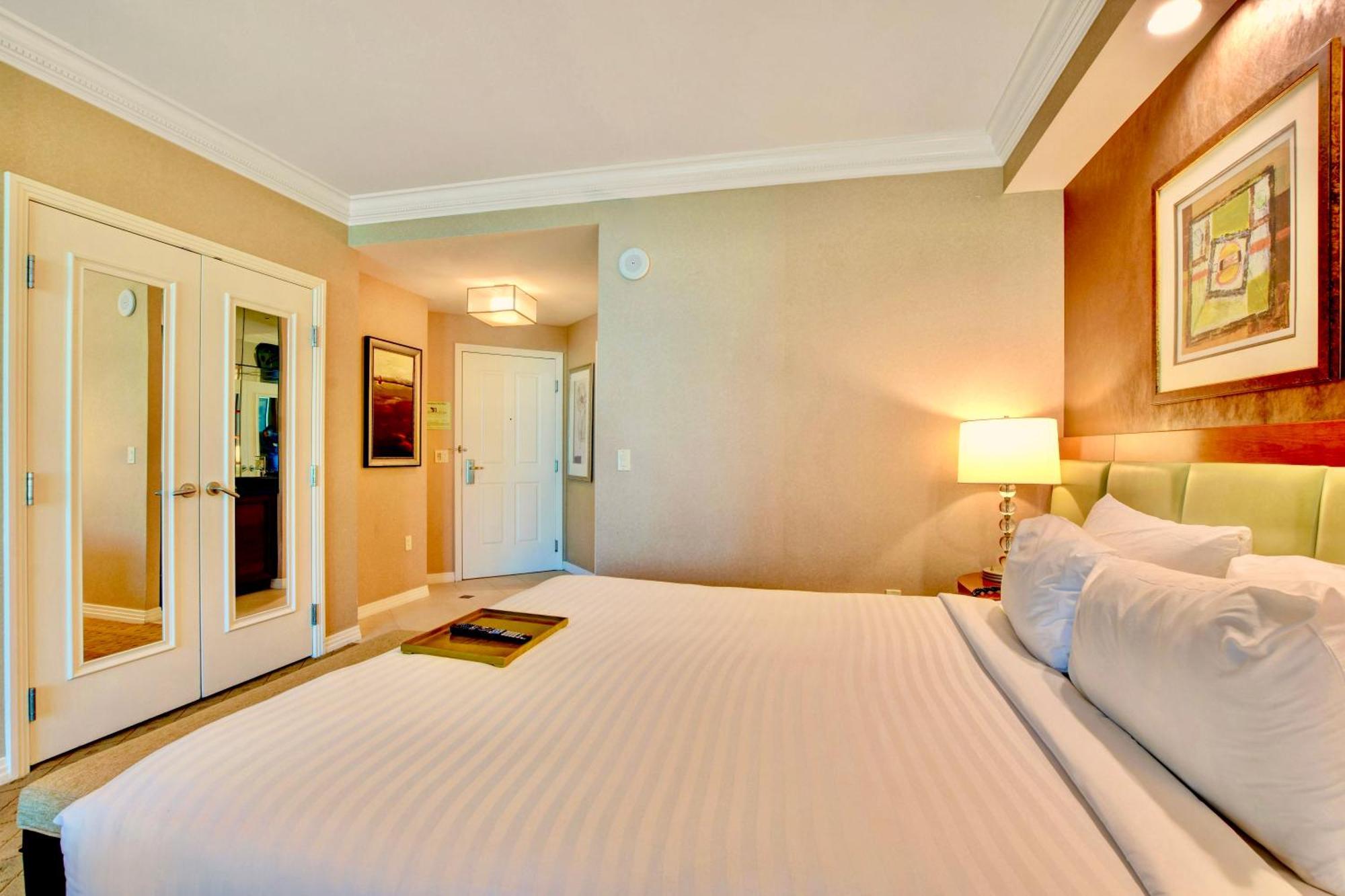 Strip View - No Fee !