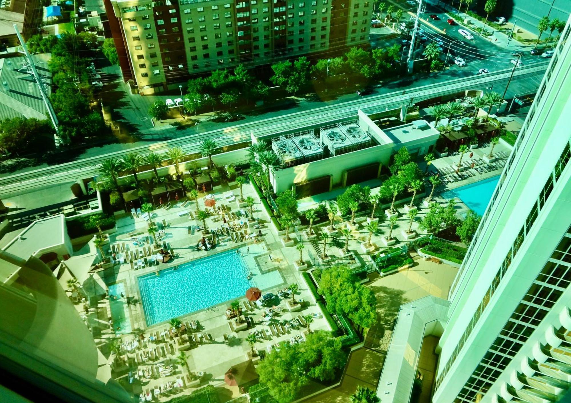Strip View - No Fee ! * Las Vegas