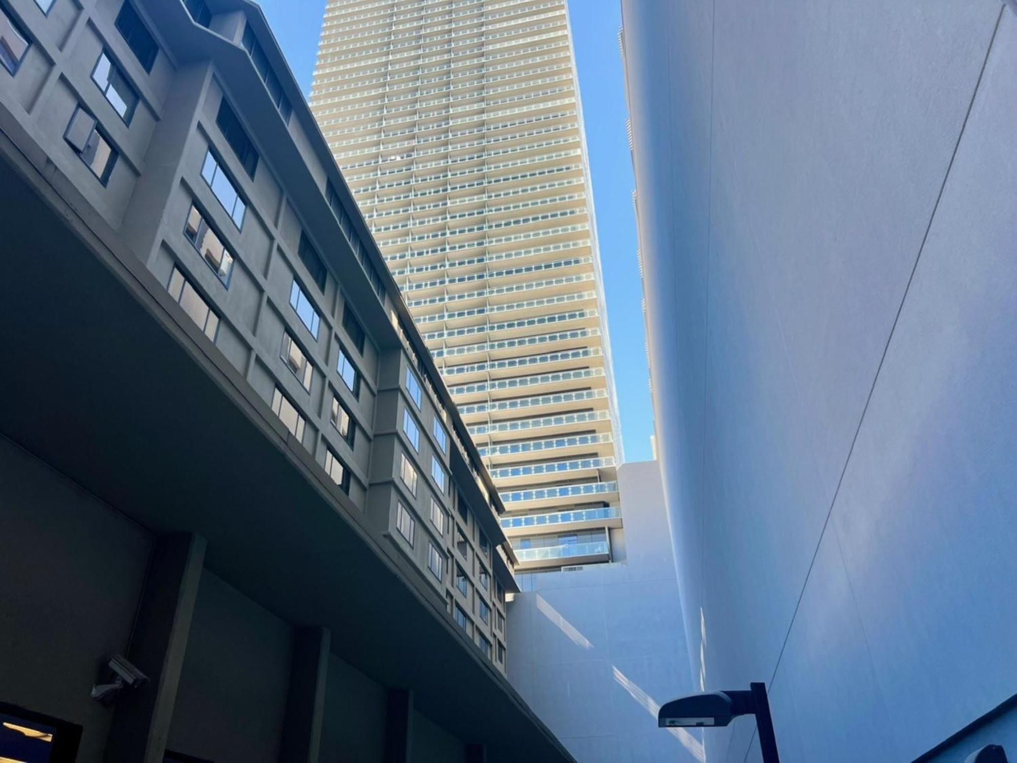 Apartahotel Jockey Center Strip 3*