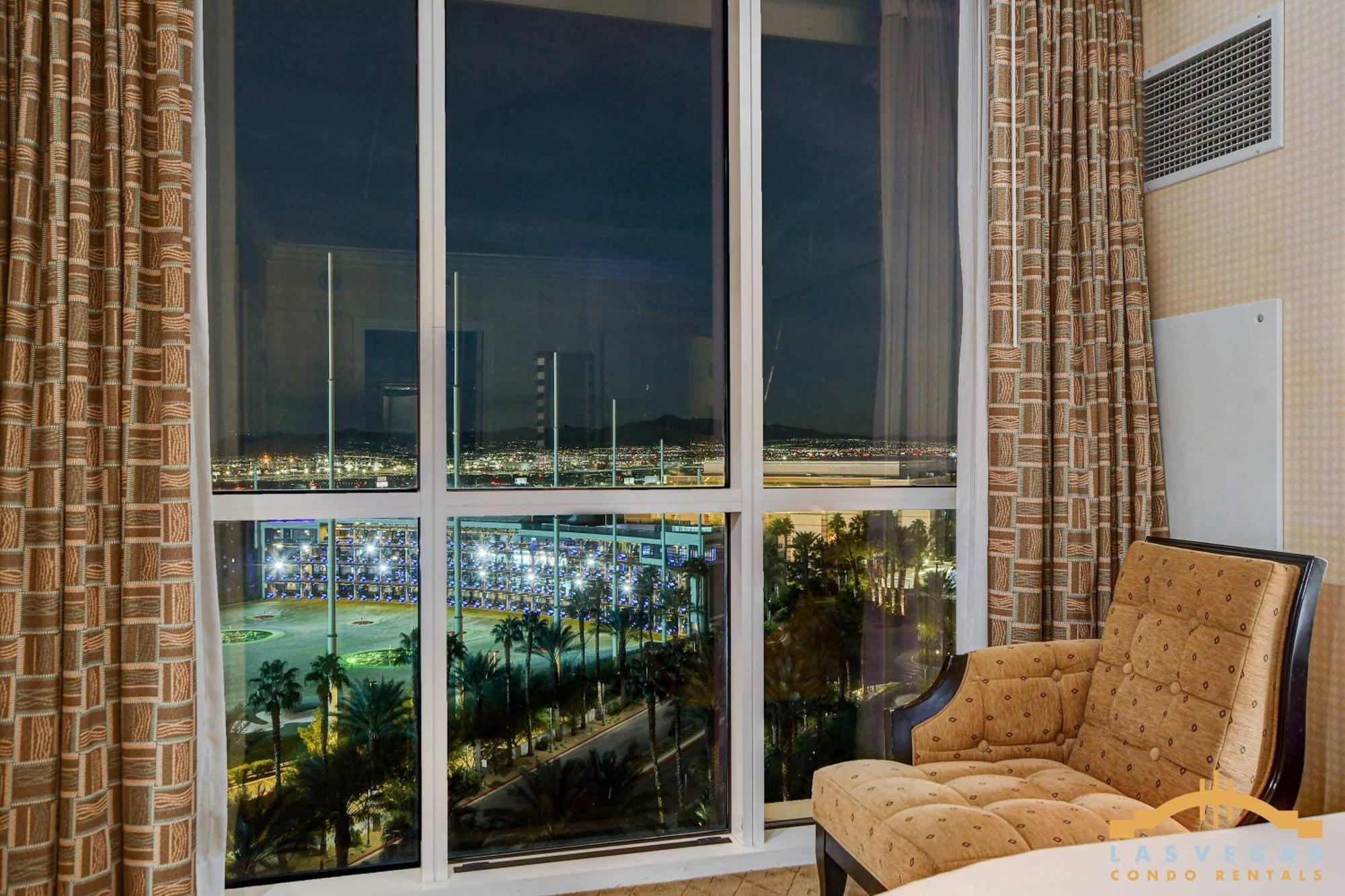 Mgm Signature-09-820 1br 2ba F1 Pits View Balcony Ferienhaus *