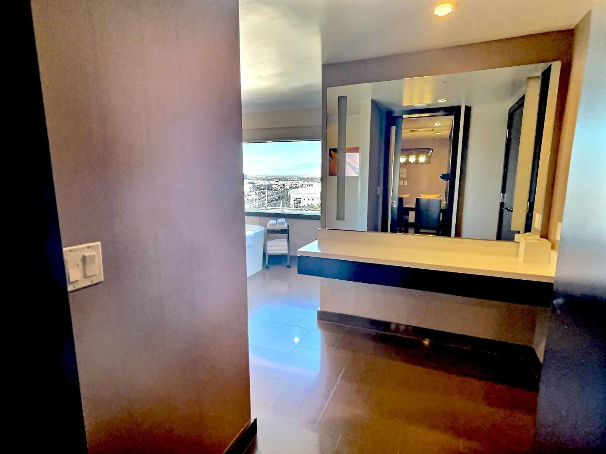 Jet Luxury At The Vdara Aparthotel