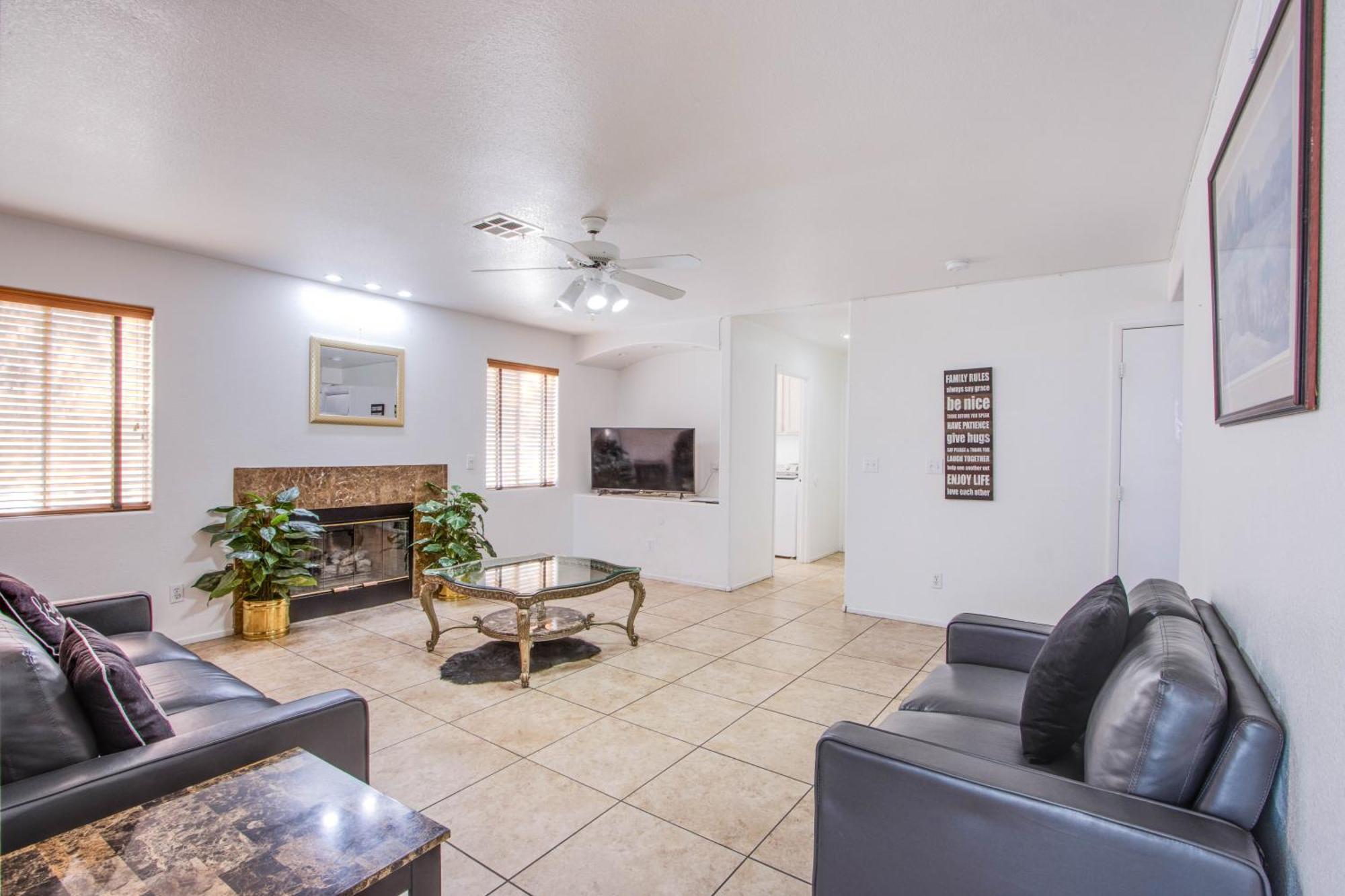 Red Rock Vacation Villa Las Vegas