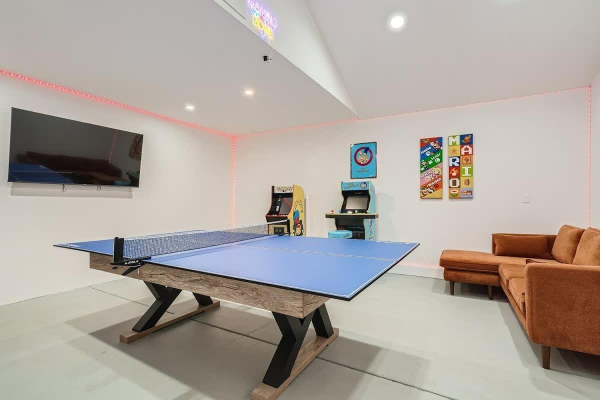 Tropical House With Heated Pool 10 Min To Strip
