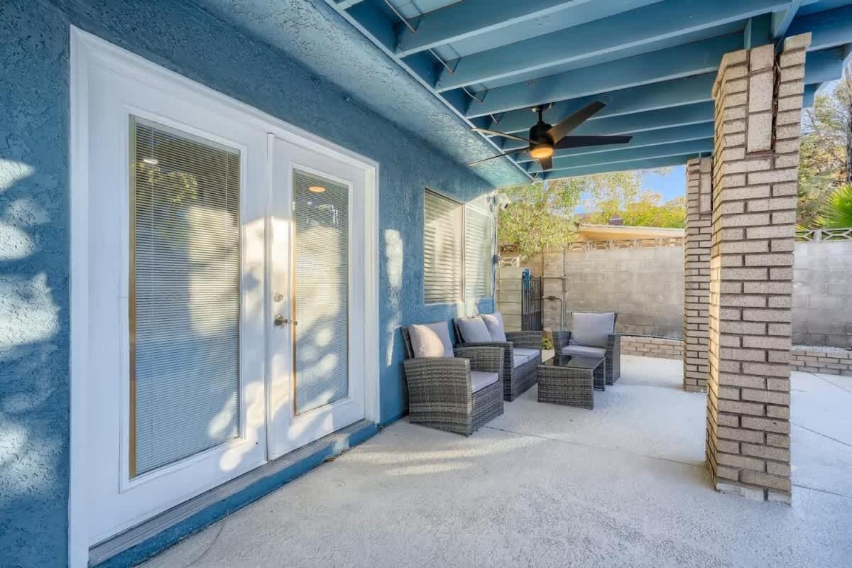 Holiday home Tropical House With Heated Pool 10 Min To Strip Las Vegas