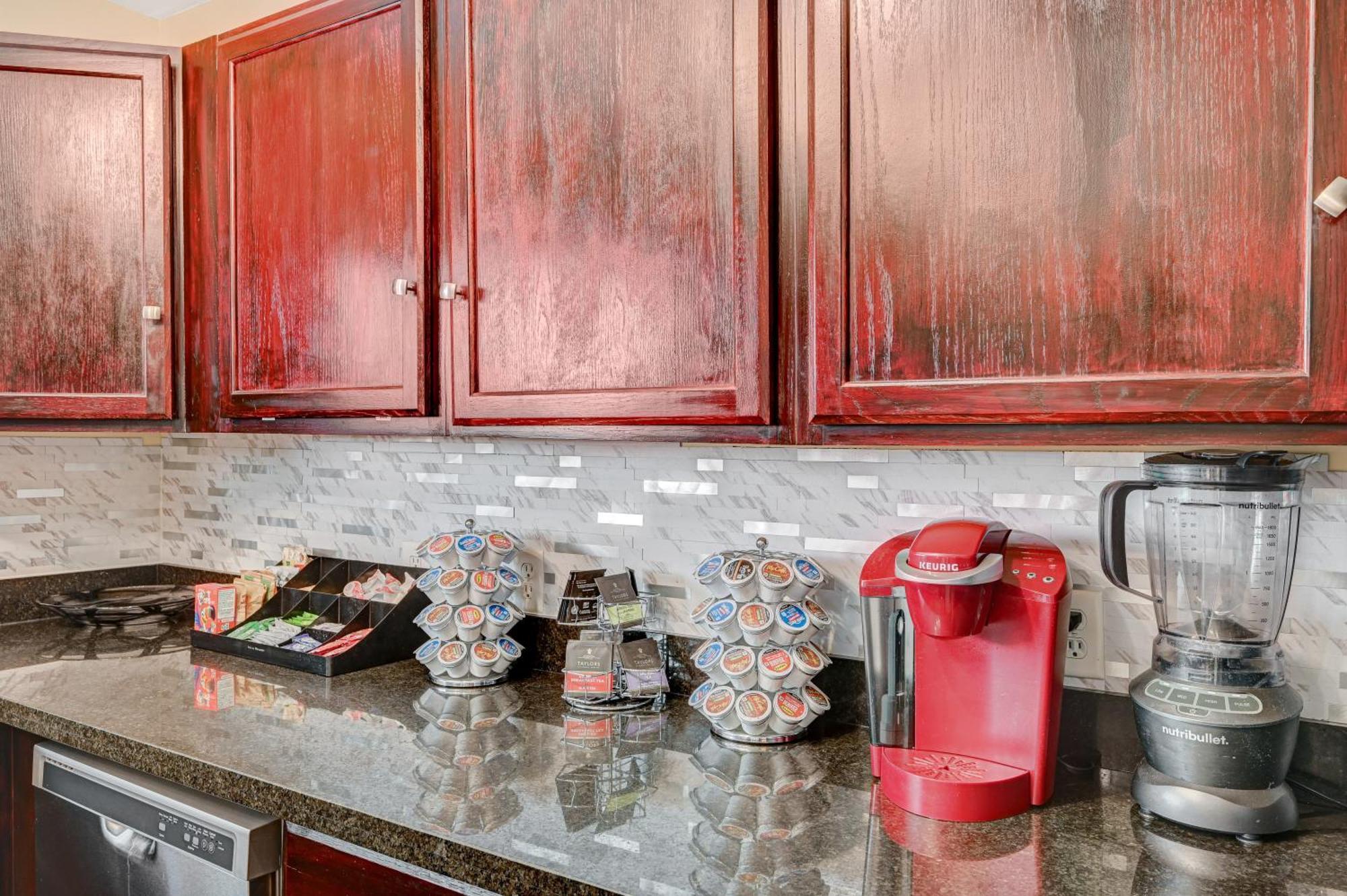Villa Large House, 15 Beds, Heated Pool, Hot Tub, Bbq, Close To Strip Las Vegas
