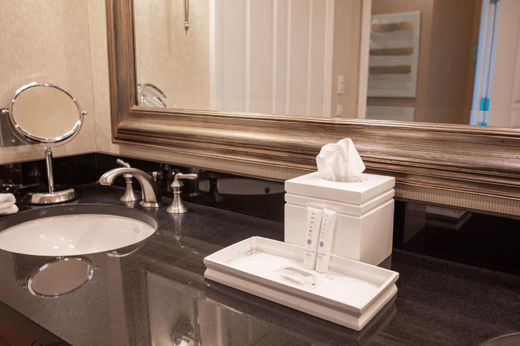 Holiday home No Fee Strip View Suite+ Free Valet + Pool