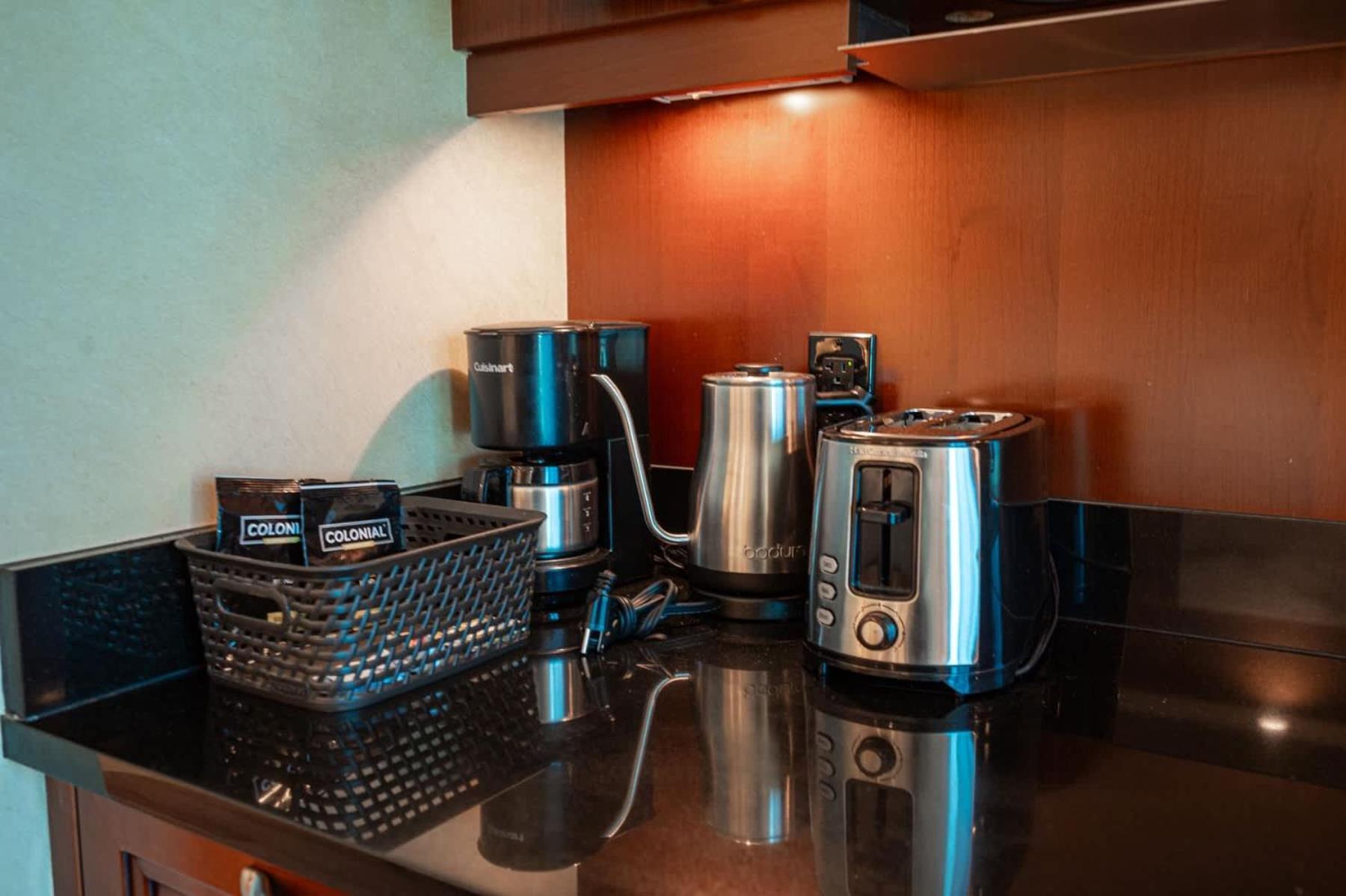 No Fee Strip View Suite+ Free Valet + Pool *