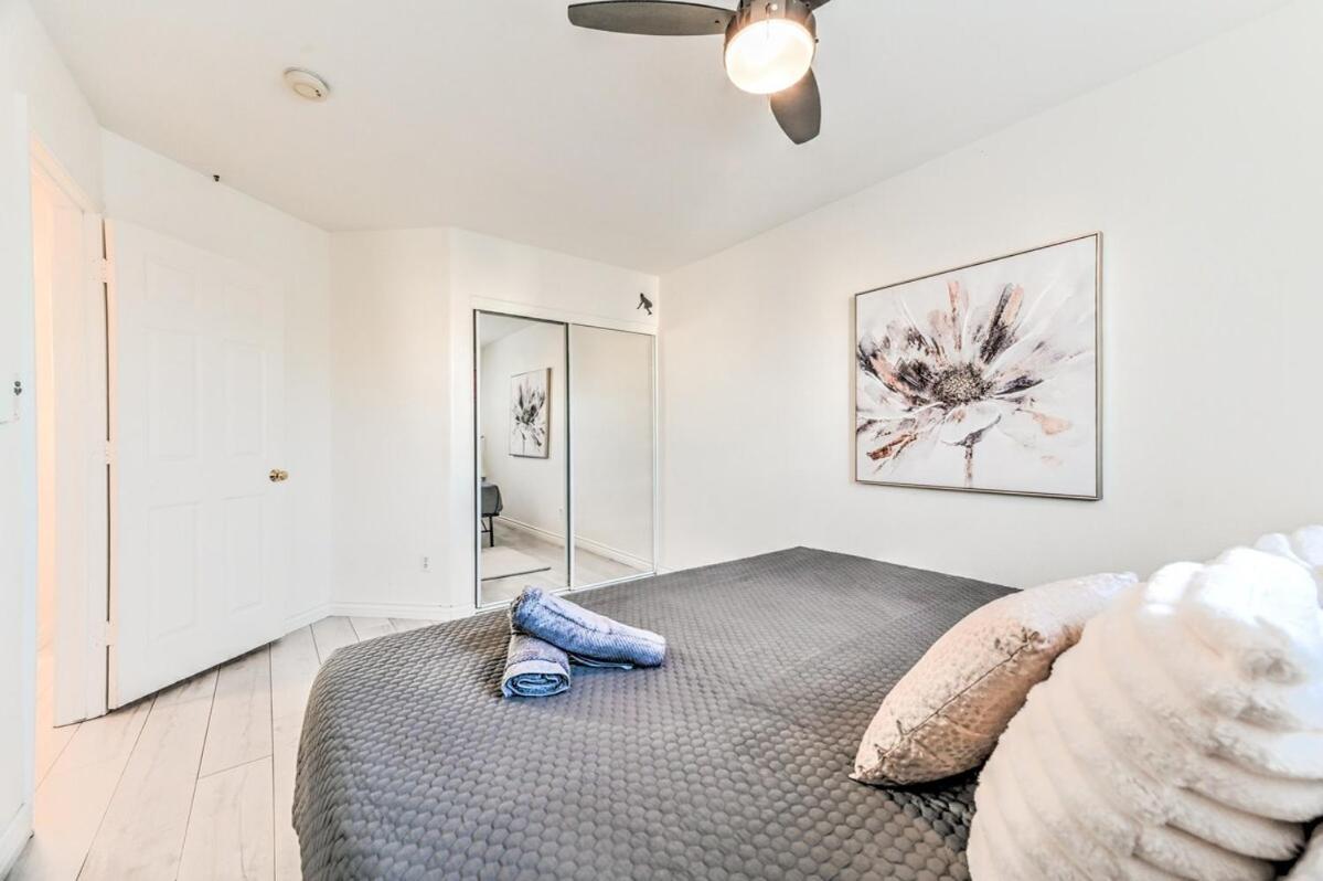 Vegas Vibes 4br With Poolspa, Perfect For Groups Casa de férias Las Vegas