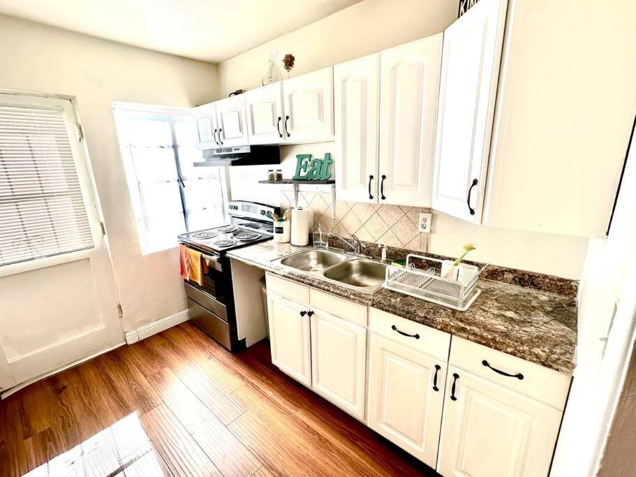 Hébergement de vacances *free Parking Near Strip Cozy 2br Side: A *