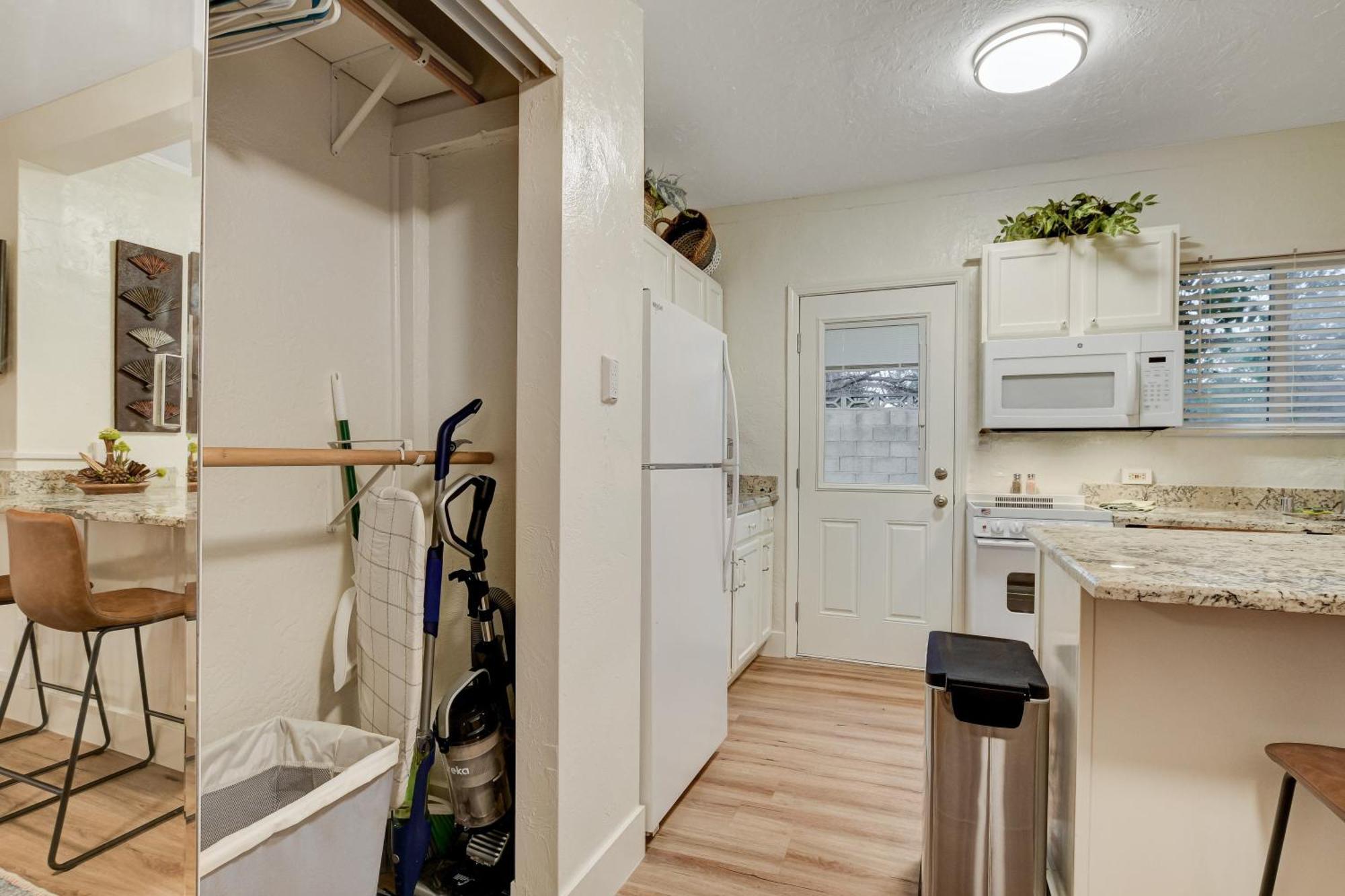 Judy's Place Apartment