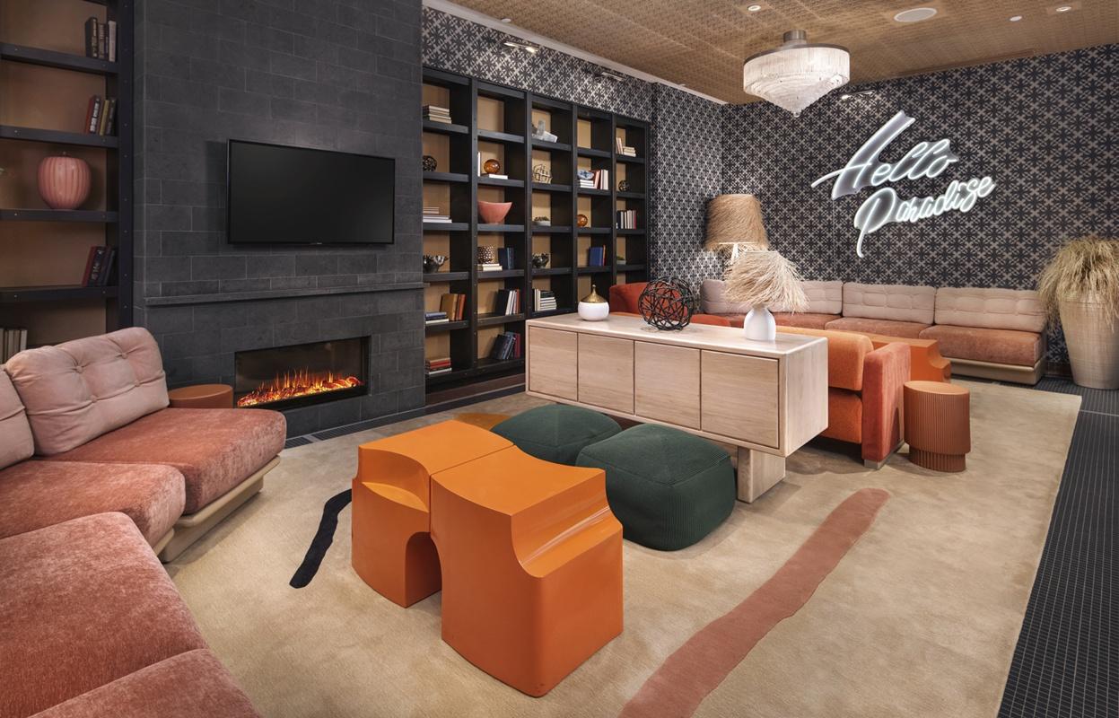 Resort Virgin Vegas, Curio Collection By Hilton