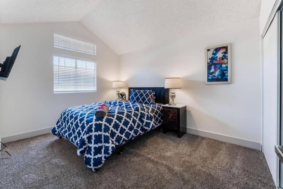 Villa Bright Big Lights Your Near The Strip Las Vegas