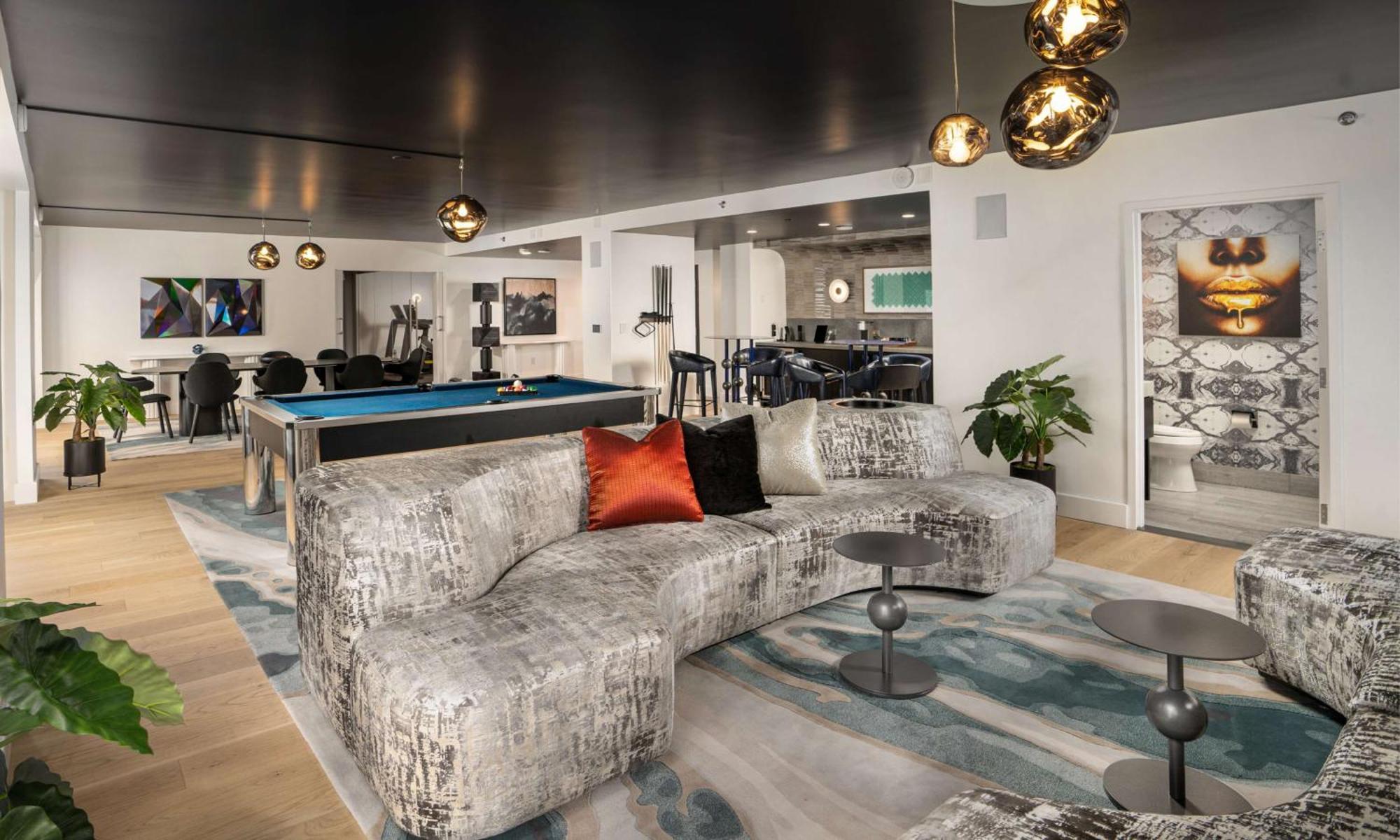 Resort Virgin Vegas, Curio Collection By Hilton