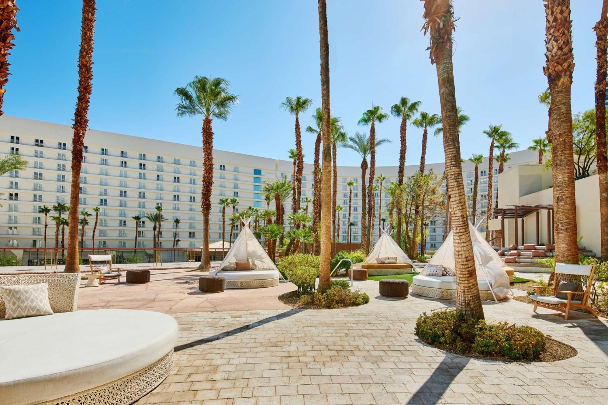 Virgin Vegas, Curio Collection By Hilton Resort 4*