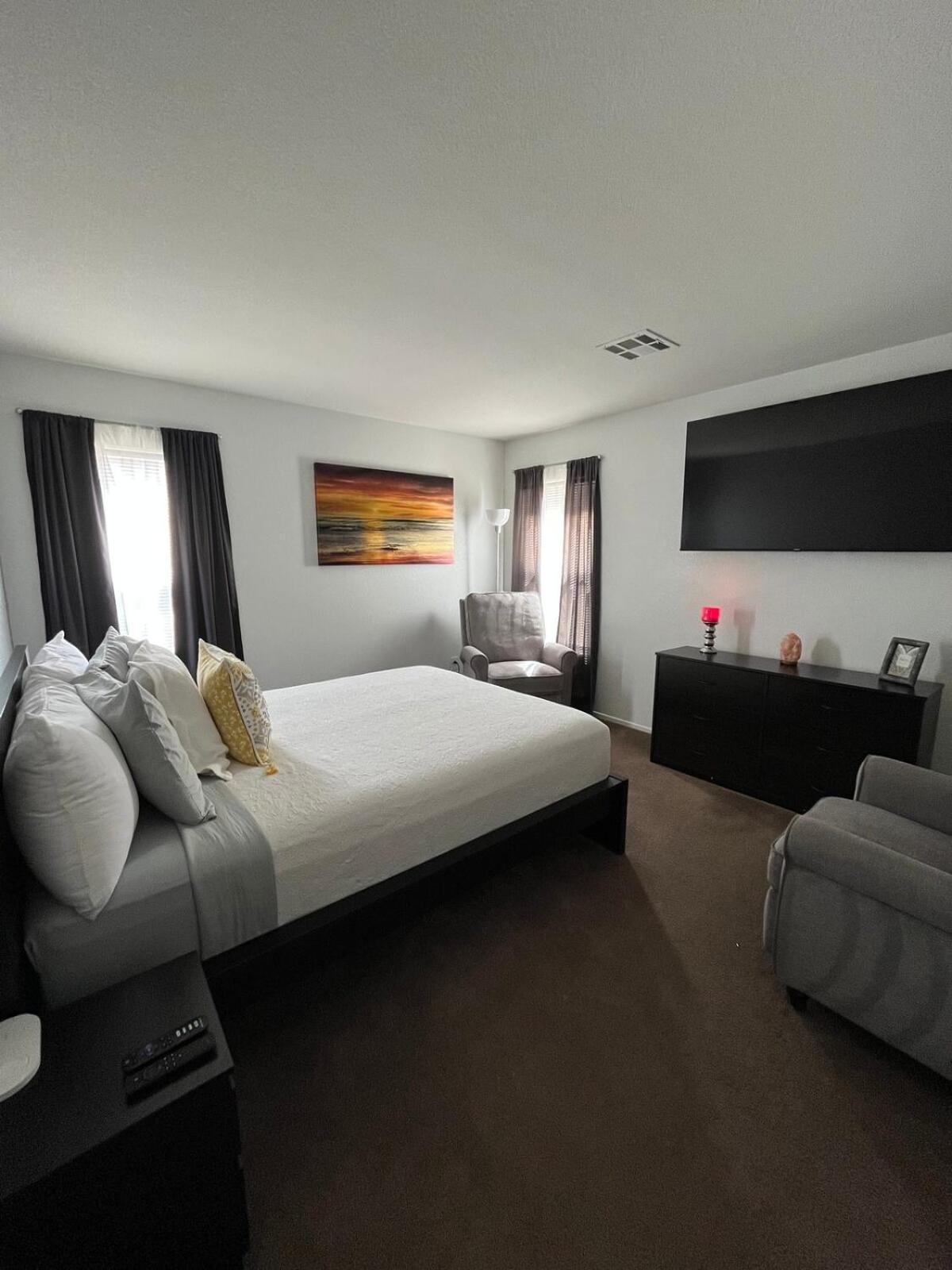 Beautiful 2 Story 20 Minutes From The Strip Ferienhaus *
