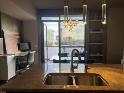 Balcony Luxury High Rise Downtown Fremont Casinos Holiday home