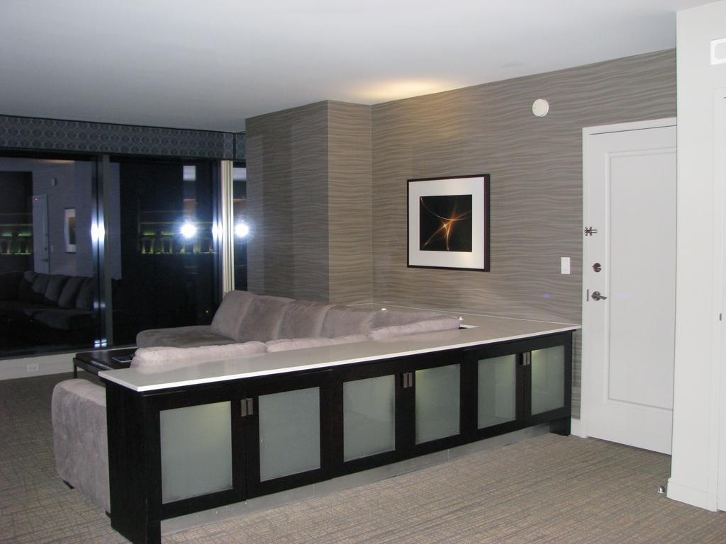 Aparthotel At Elara Vegas Center Strip-no Fees *