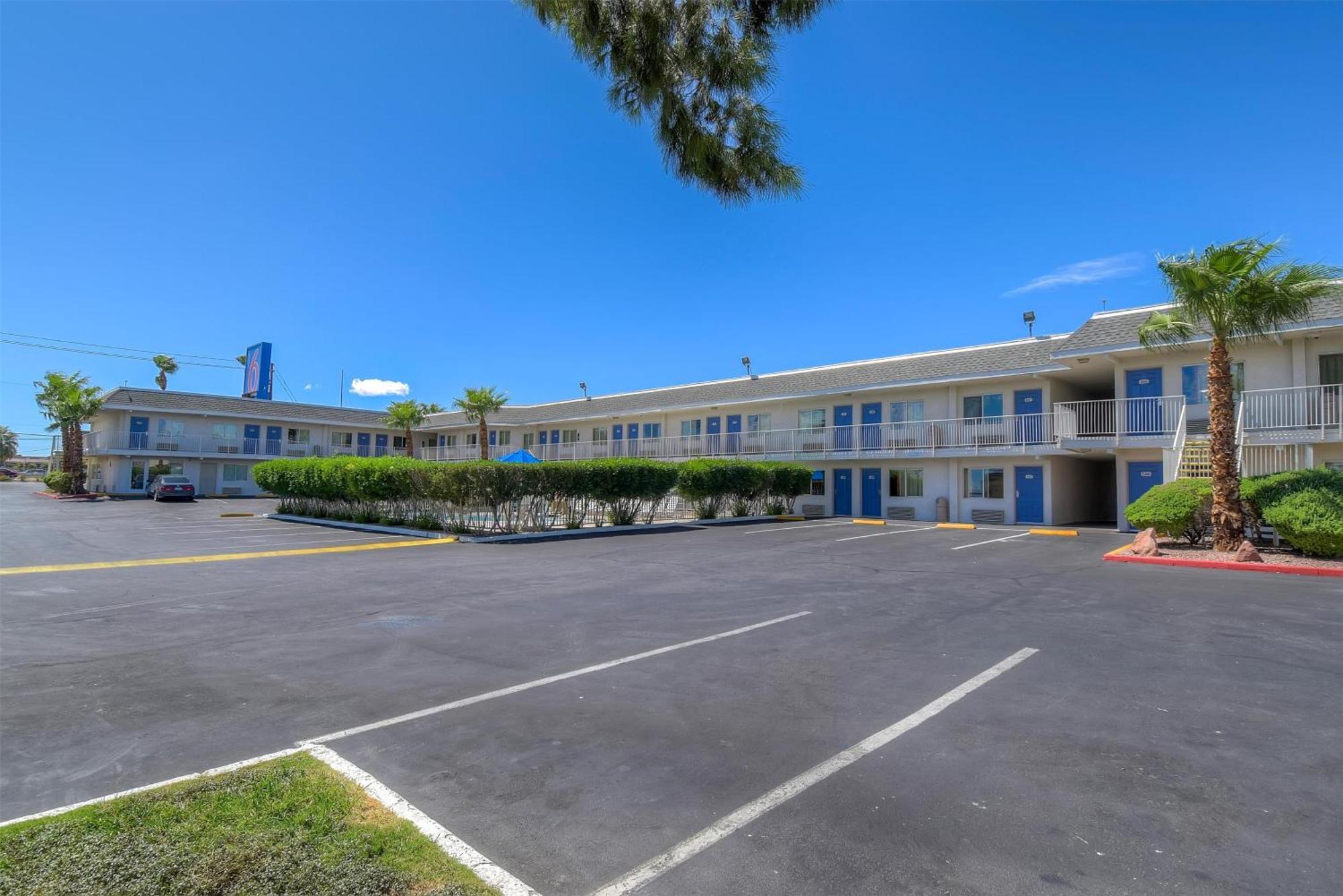 Hotel Vegas, Nv - Boulder Highway 2*