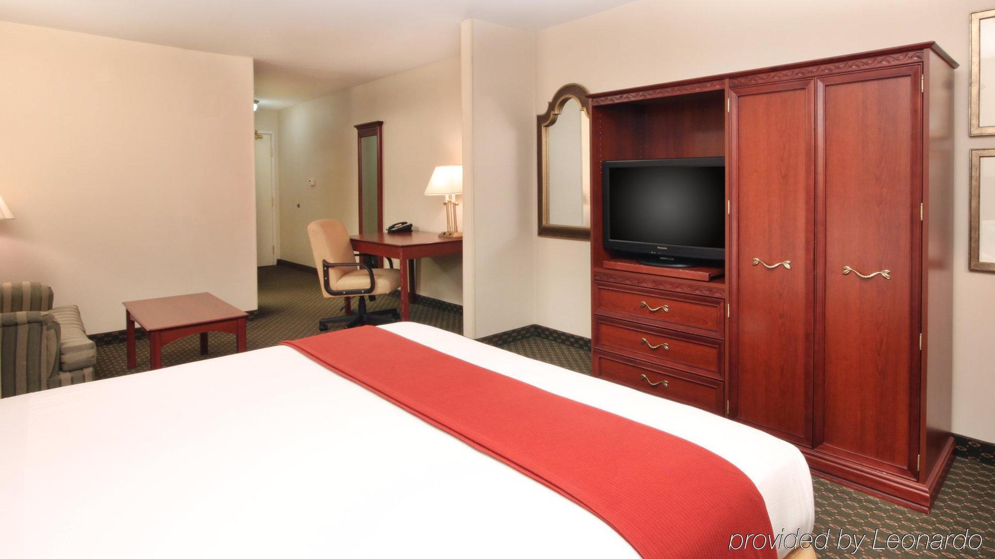 Holiday Express Stadium Area By Ihg 3*