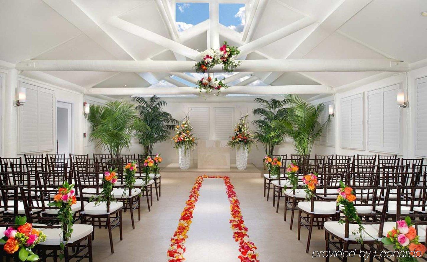 Resort Tropicana A Doubletree By Hilton & Casino - Free Parking 4*