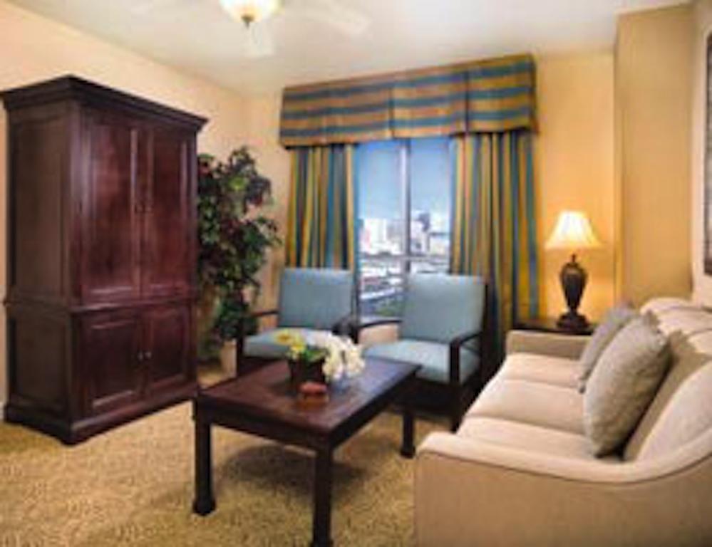 Wyndham Grand Desert