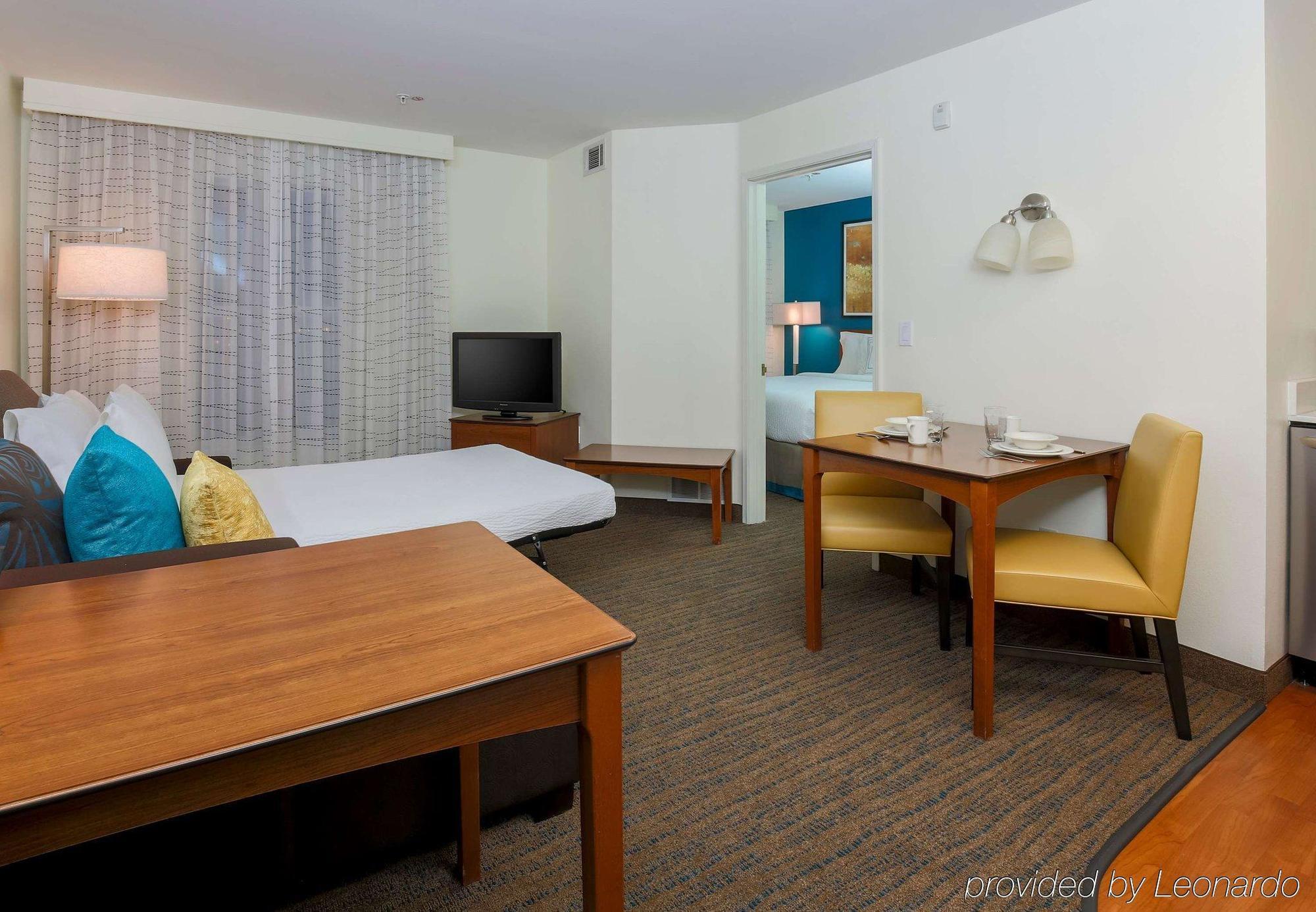 Hotel By Marriott Vegas Stadium Area 3*