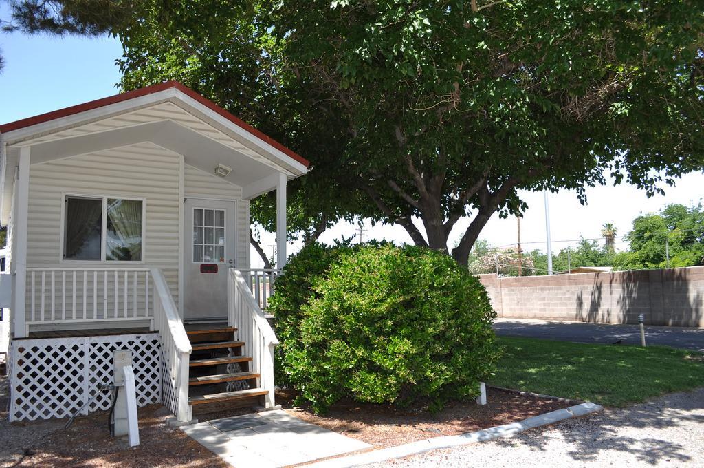 Camping Cabin 6 Vakantiepark Las Vegas