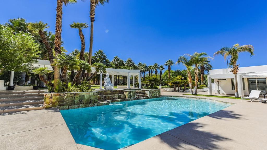 Shangri-la Villa