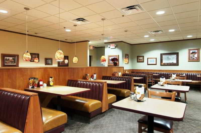 Days By Wyndham Vegas Wild Wild West Gambling Hall