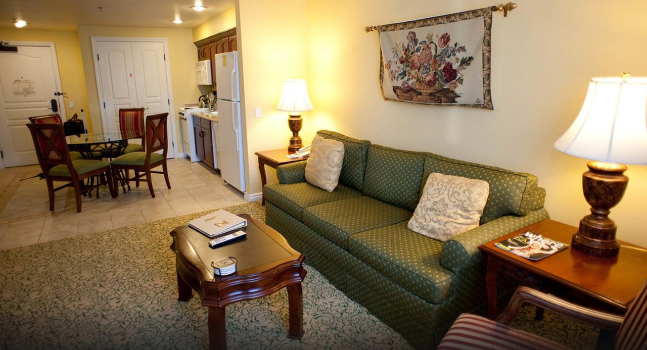 At Marriott's Grand Chateau Vegas Strip-no Fee 4* Las Vegas