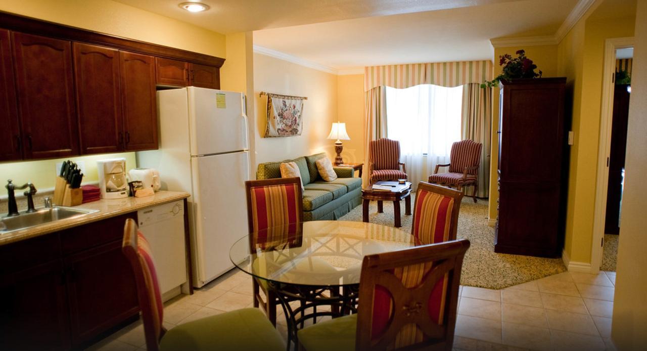 At Marriott's Grand Chateau Vegas Strip-no Fee 4* Las Vegas