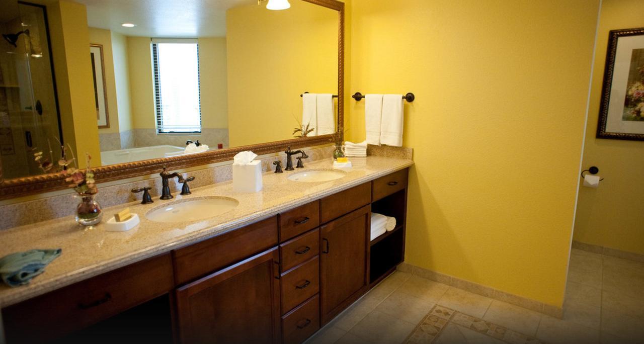 At Marriott's Grand Chateau Vegas Strip-no Fee Las Vegas