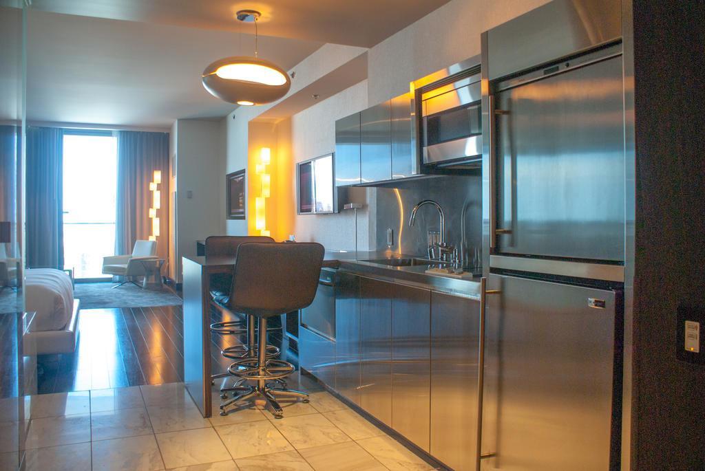 Luxury At Palms Place Las Vegas