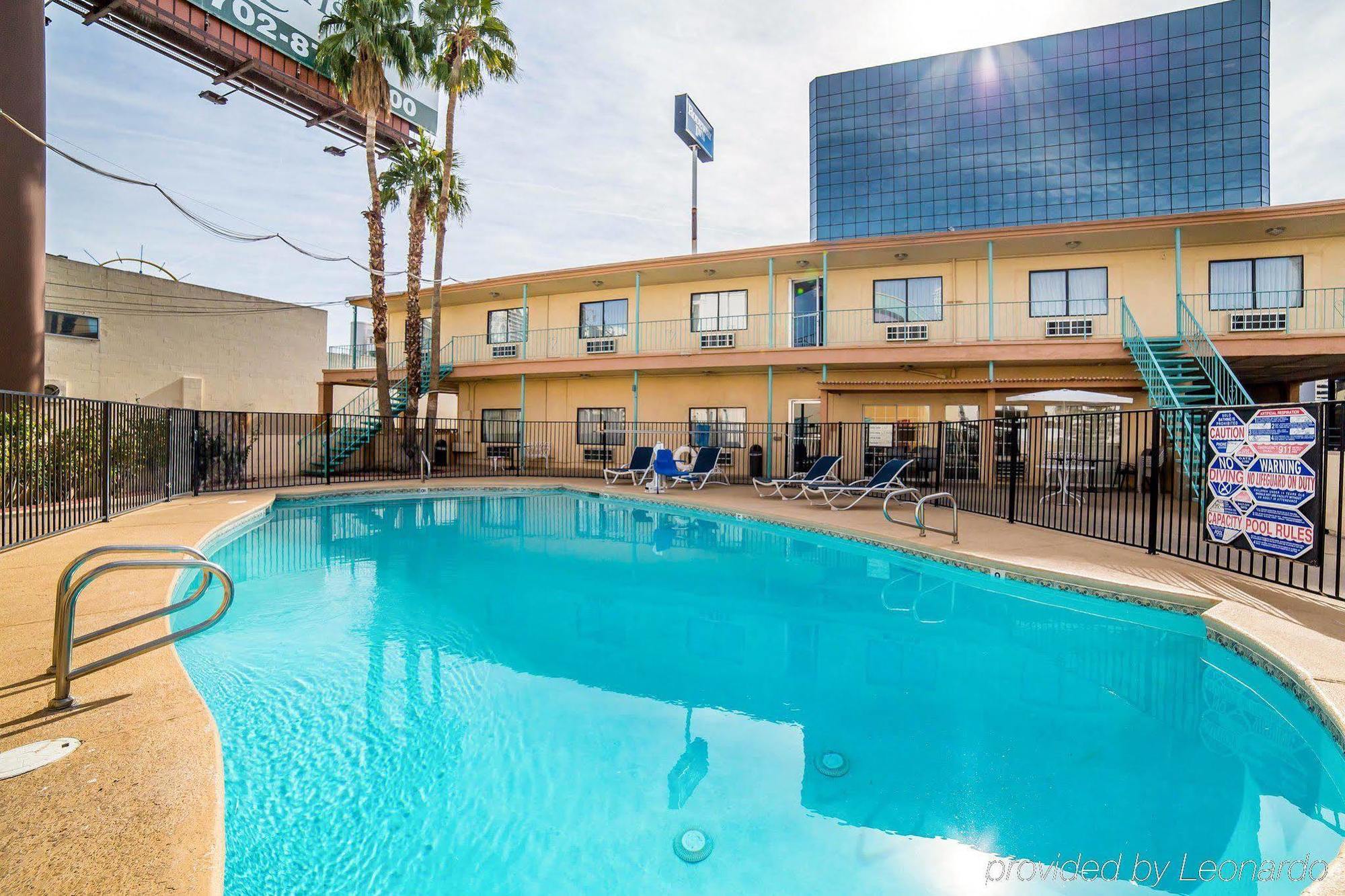 Motel Siegel Select Convention Center 2*