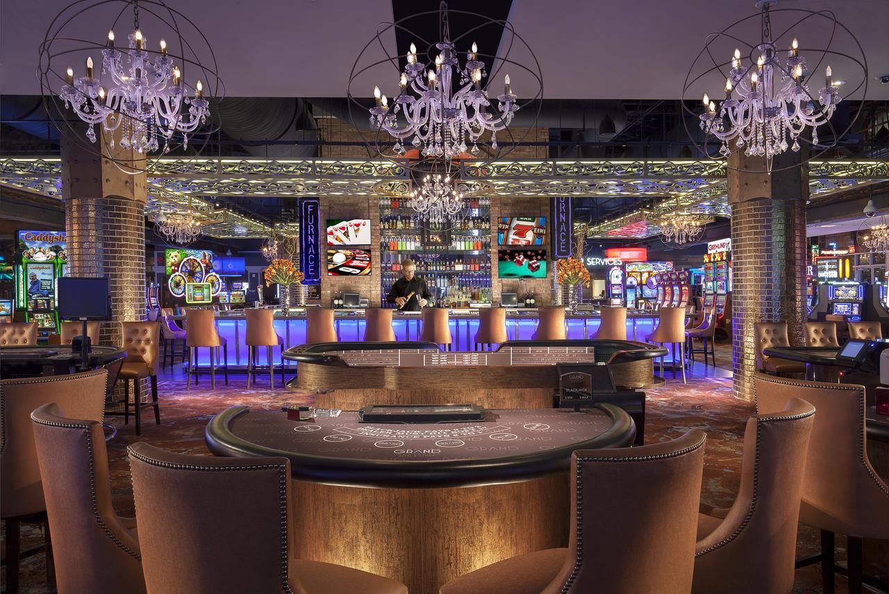 Hotel Downtown Grand & Casino