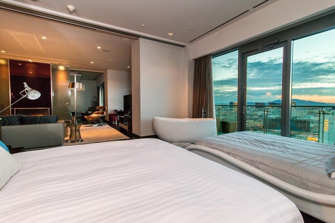 Dream Penthouse At Palms Place *