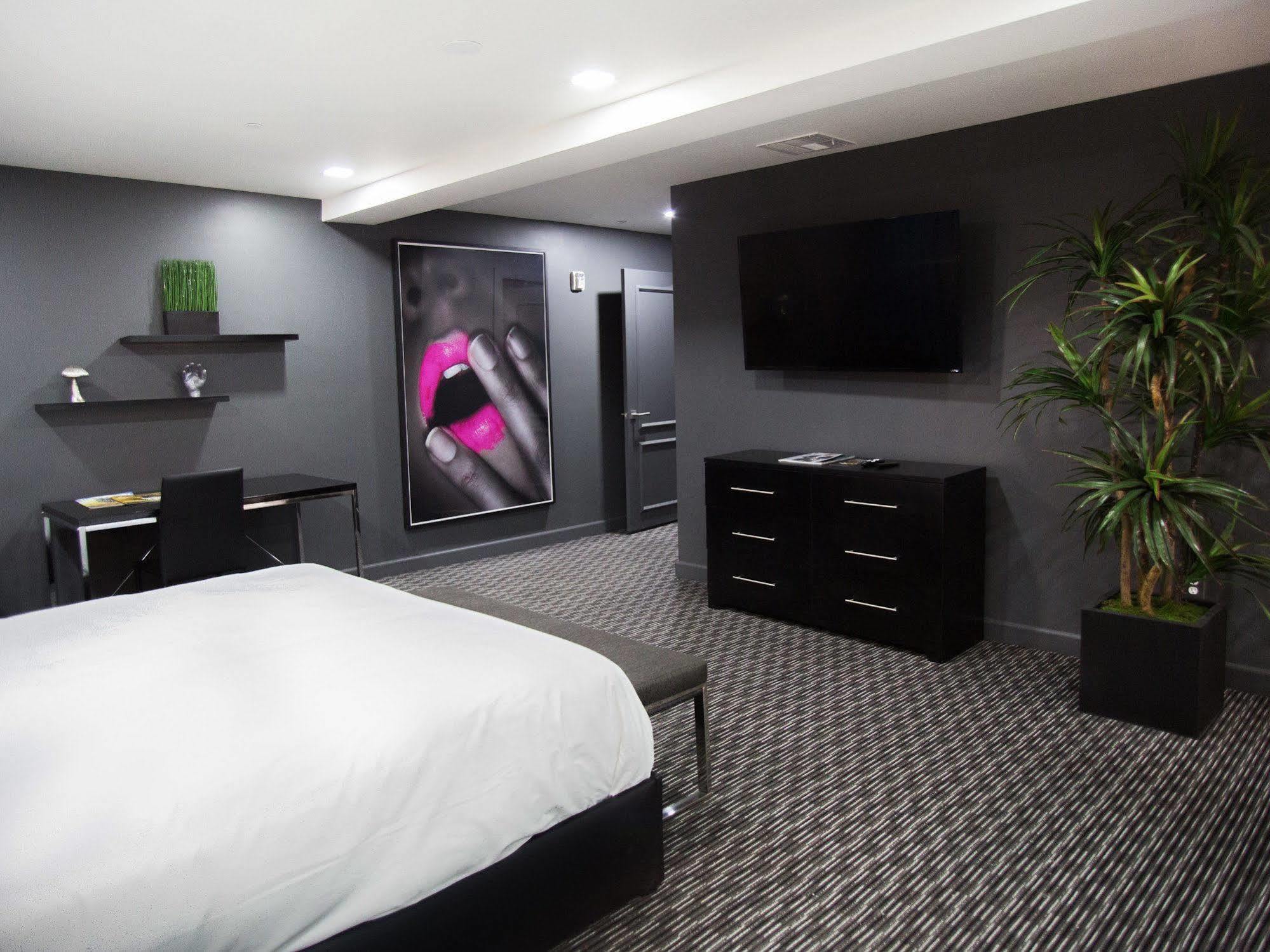 The Artisan Boutique - Adult Only Las Vegas