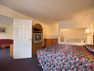 Super 8 By Wyndham Vegas Nellis Afb Area 2* Las Vegas