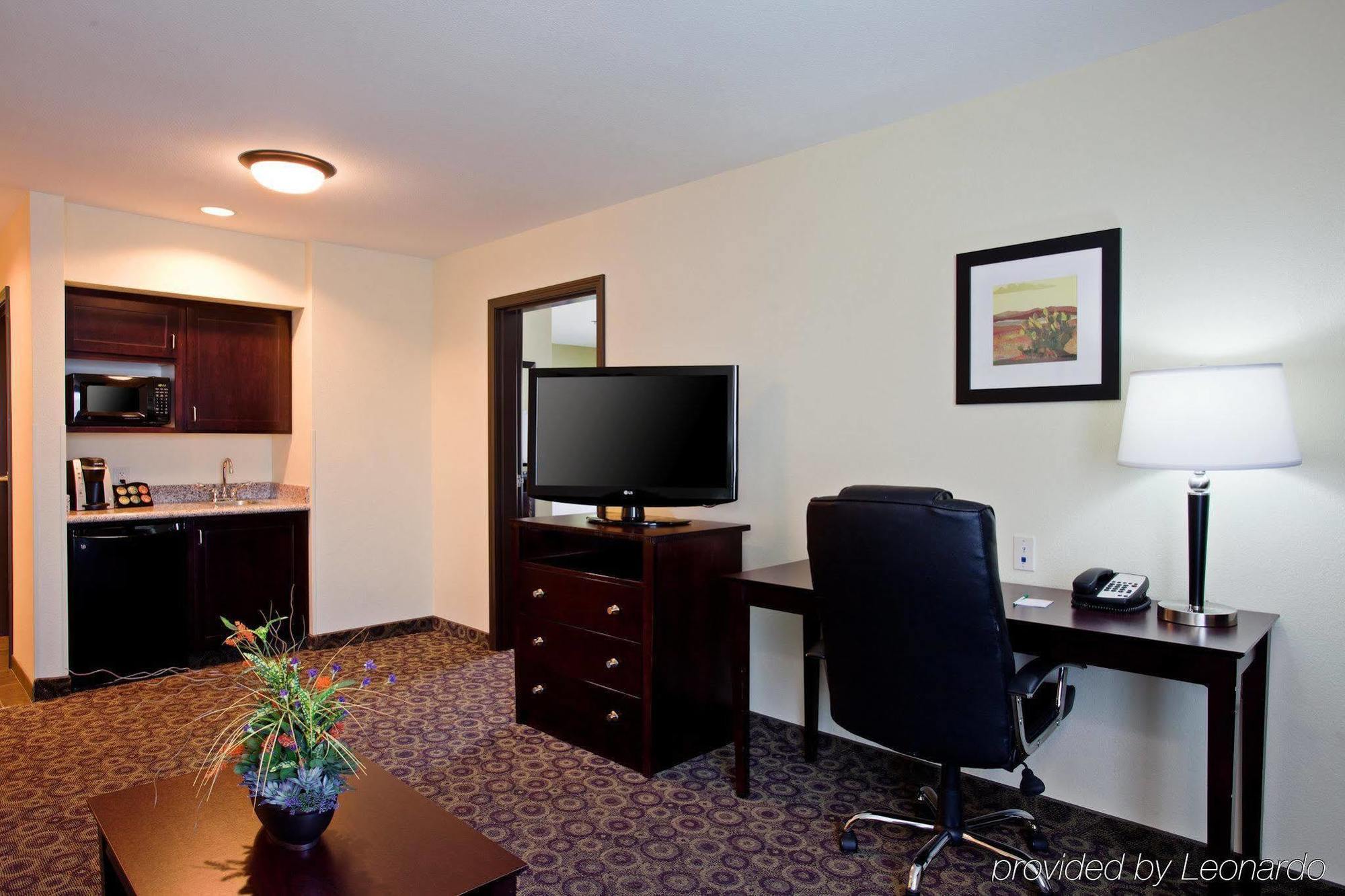 La Quinta By Wyndham Airport South Hotel 3*