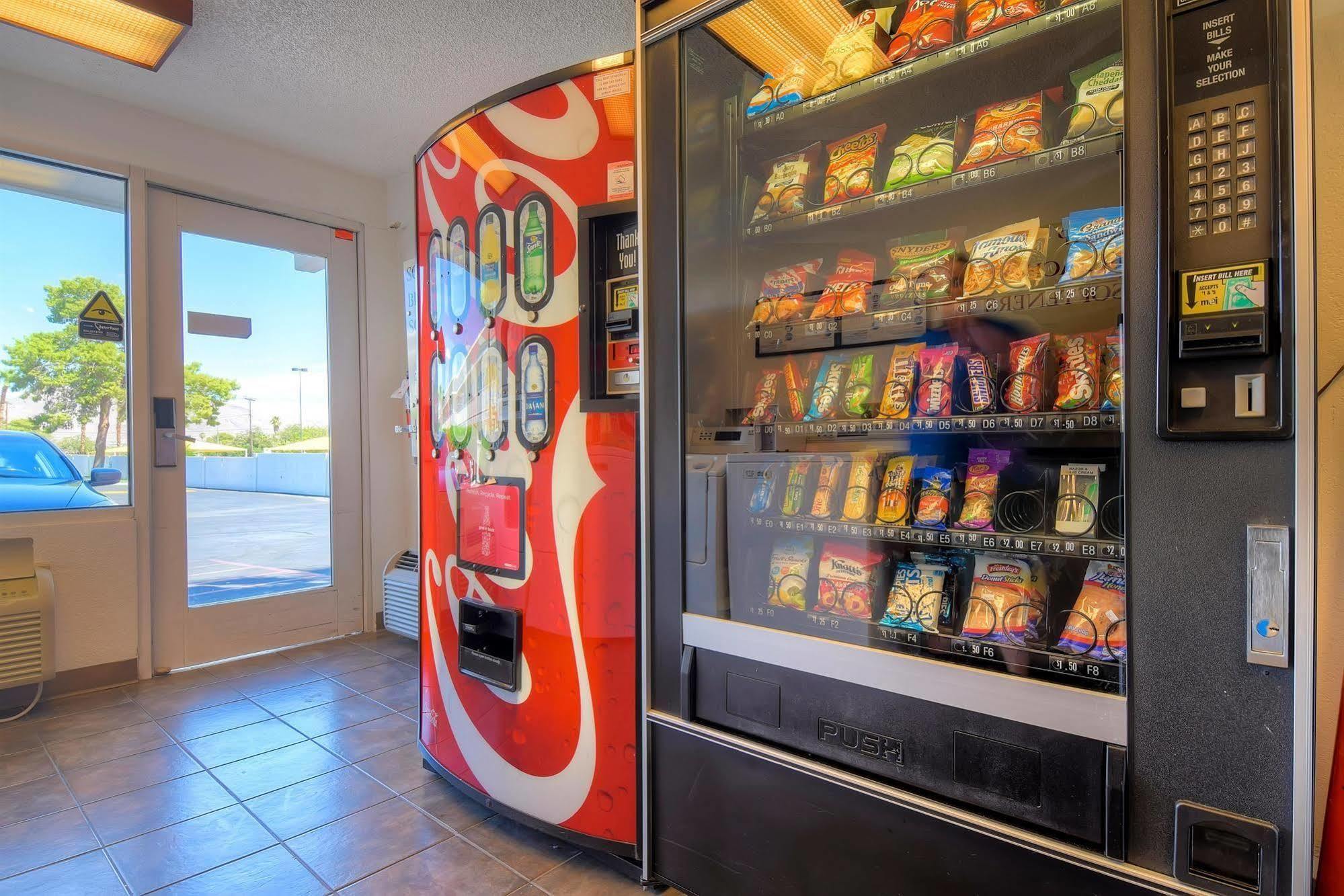 Hotel Vegas, Nv - Boulder Highway 2*
